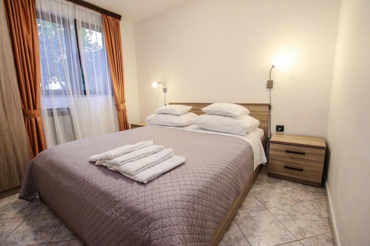 Carolina 4 Seasons Appartement Poreč Buitenkant foto