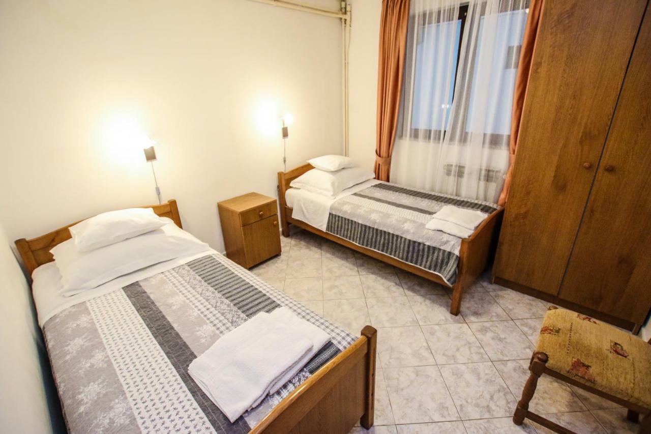 Carolina 4 Seasons Appartement Poreč Buitenkant foto